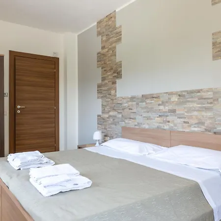 Apartment Arancio By Interhome *