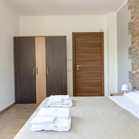 Apartment Arancio By Interhome Zafferana Etnea